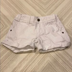 Ruum Little Girls White Adjustable Waist Shorts